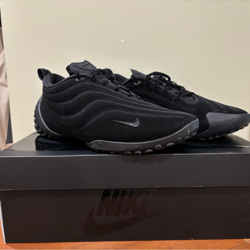 BRAND NEW Nike Astra Ultra Sneakers